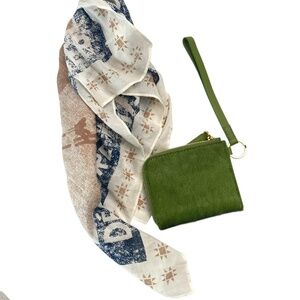 MADEWELL Essential Small Zip Wallet in Antique Moss + Winter Festival Bandana